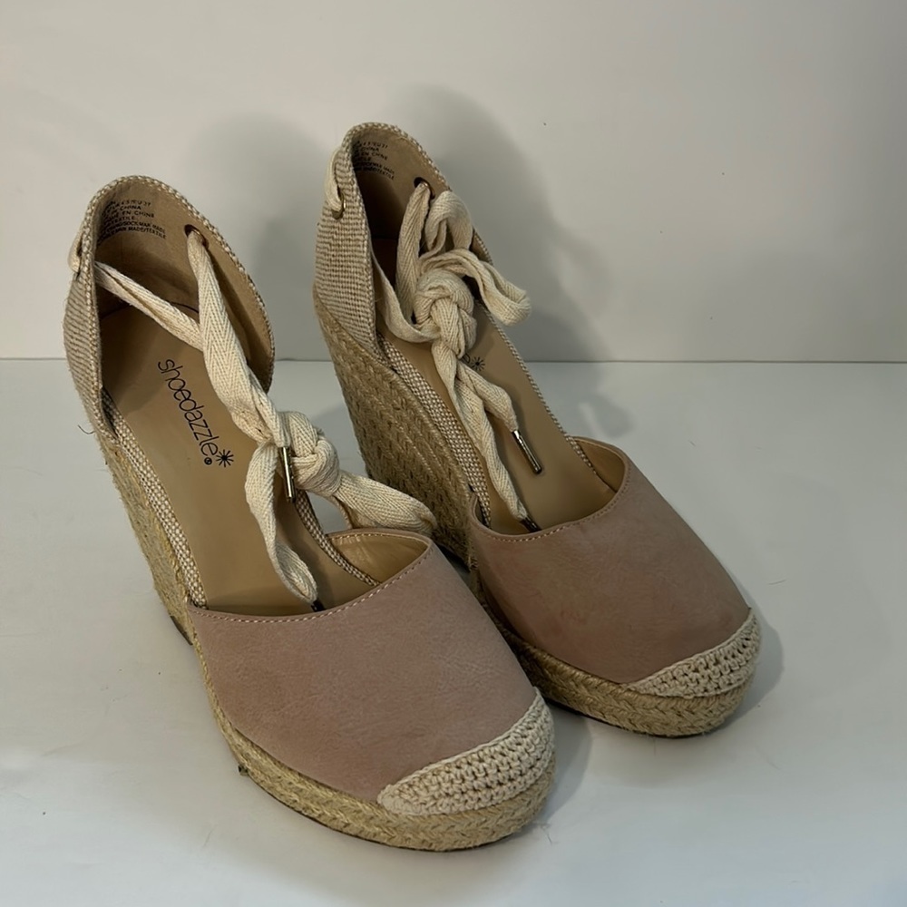 Shoedazzle Lauren Lace Up Espadrille Light Pink Women's Size 6.5